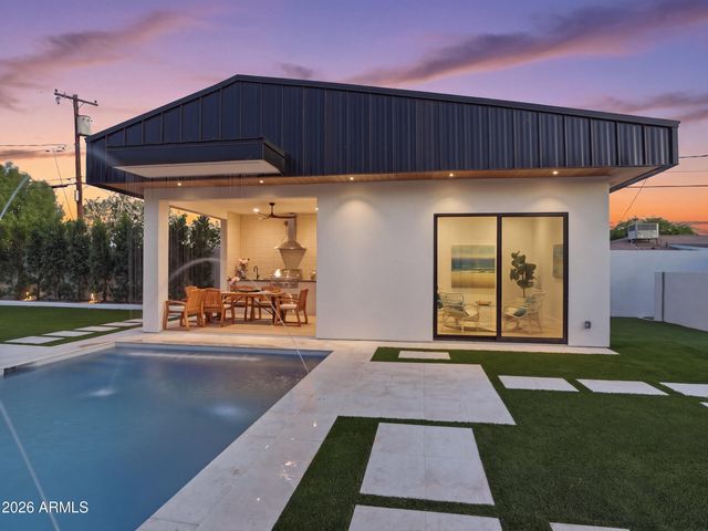 8237 E Coolidge Street, Scottsdale, AZ 85251