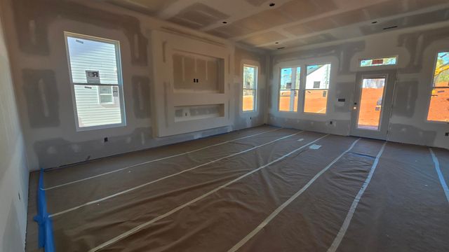 273 Ridge Road, Wellford, SC 29385