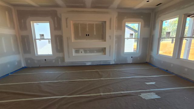 273 Ridge Road, Wellford, SC 29385