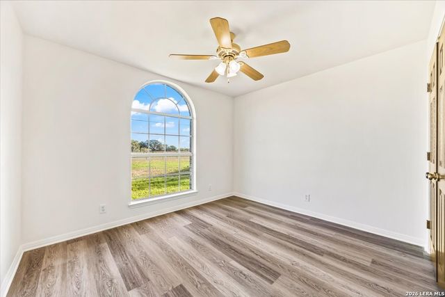 14890 Saint Hedwig Rd, St Hedwig, TX 78152