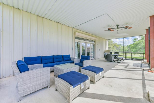 2607 County Road 519, Brazoria, TX 77422