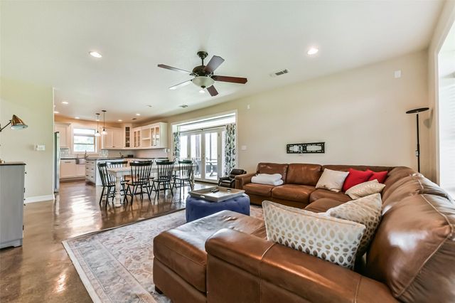 2607 County Road 519, Brazoria, TX 77422