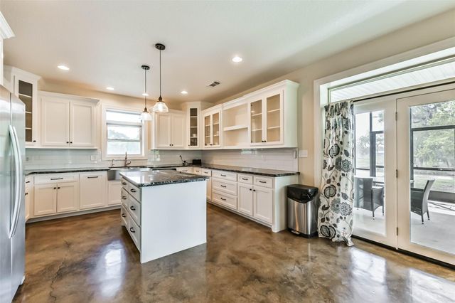 2607 County Road 519, Brazoria, TX 77422