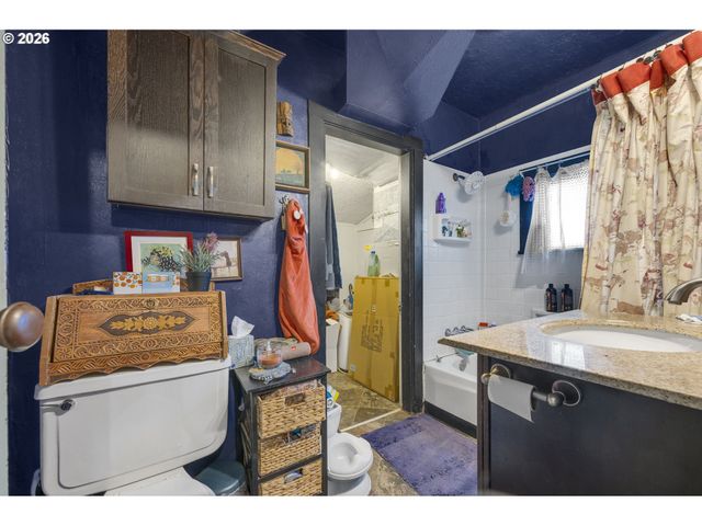 1601 Se 130TH Ave, Portland, OR 97233