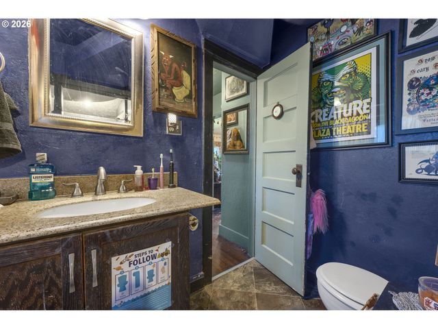 1601 Se 130TH Ave, Portland, OR 97233