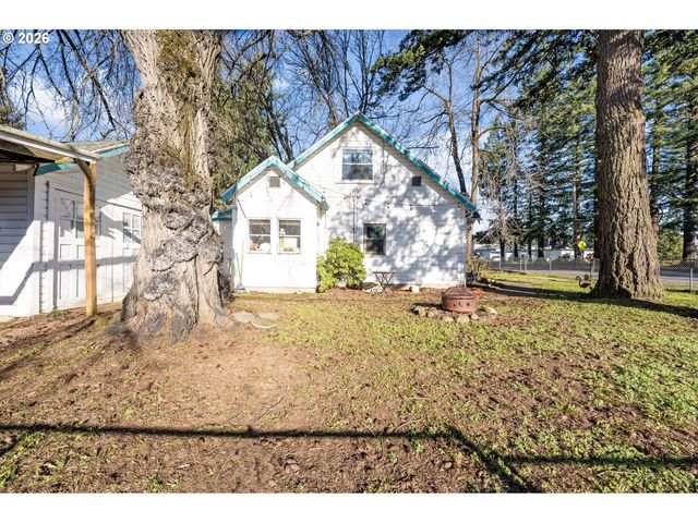 1601 Se 130TH Ave, Portland, OR 97233