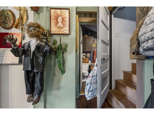 1601 Se 130TH Ave, Portland, OR 97233