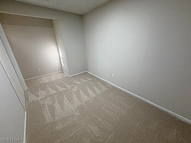 1996 Berger Avenue, Stow, OH 44224