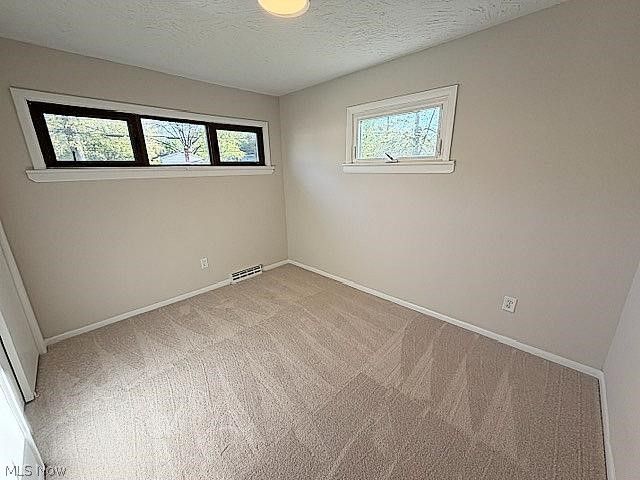 1996 Berger Avenue, Stow, OH 44224