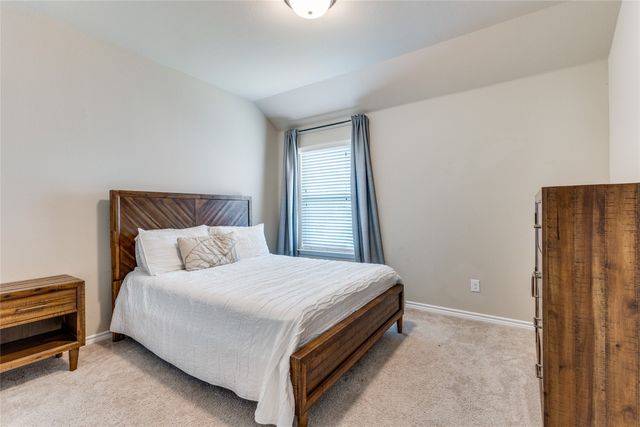 8625 Tribute Lane, Fort Worth, TX 76131