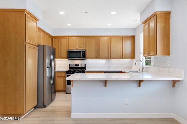 141 Via Aldea, Newbury Park, CA 91320