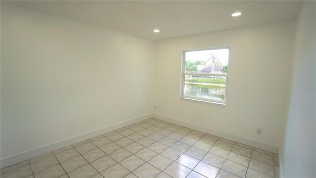 834 ANGELA LANE, Kissimmee, FL 34741