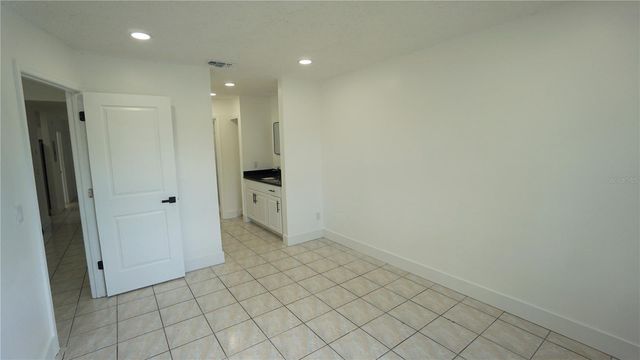 834 ANGELA LANE, Kissimmee, FL 34741