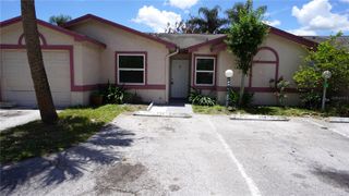 834 ANGELA LANE, Kissimmee, FL 34741