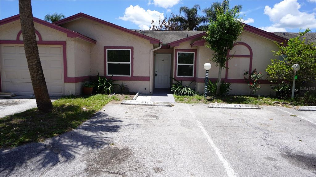 834 ANGELA LANE, Kissimmee, FL 34741