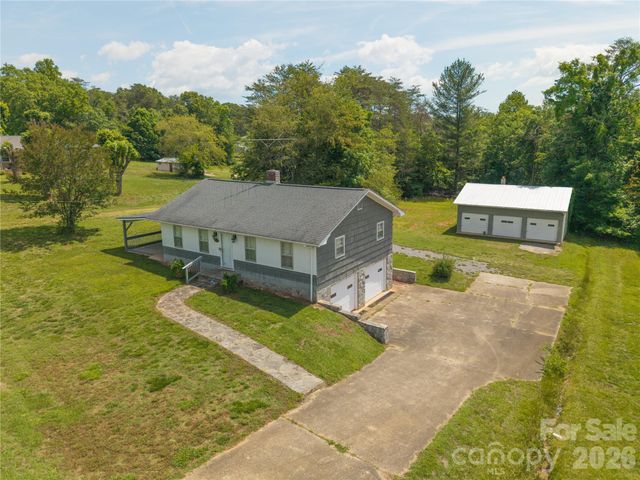 122 Whitley Road, Morganton, NC 28655
