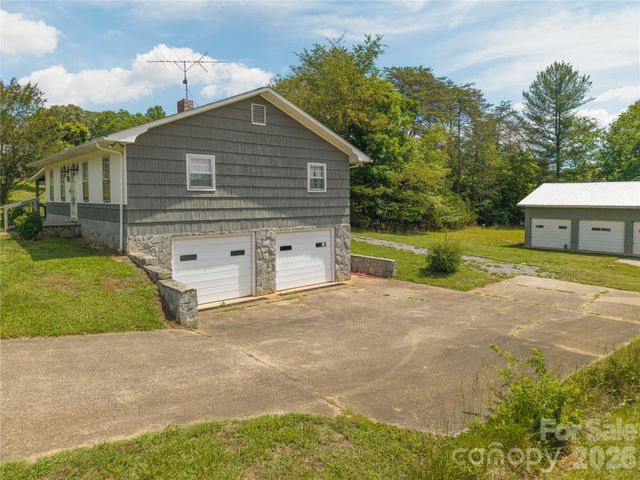 122 Whitley Road, Morganton, NC 28655