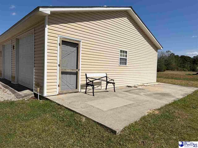2070 E Lynches River Rd, Timmonsville, SC 29161