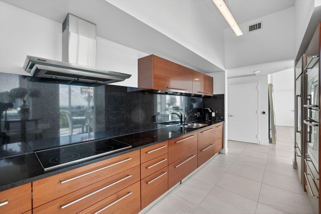 101 S Fort Lauderdale Beach Boulevard 607, Fort Lauderdale, FL 33316