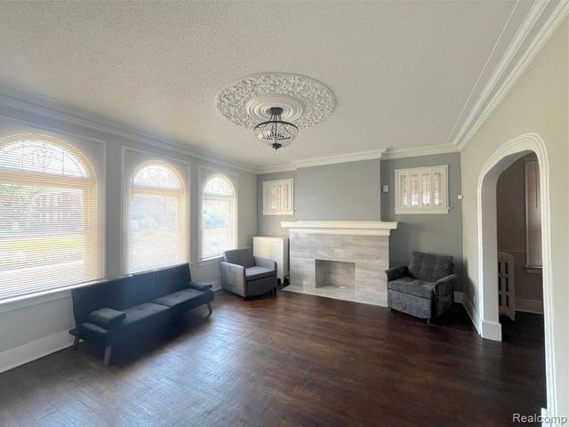 2716 Elmhurst Street, Detroit, MI 48206