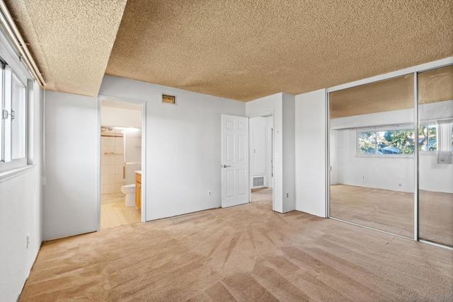 1540 Corsica Street, San Diego, CA 92111