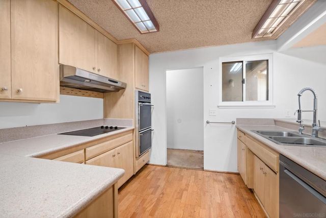 1540 Corsica Street, San Diego, CA 92111