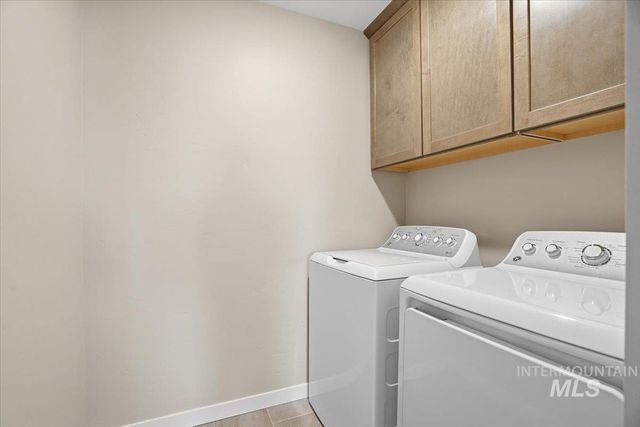 1315 White Cliffs St, Middleton, ID 83644