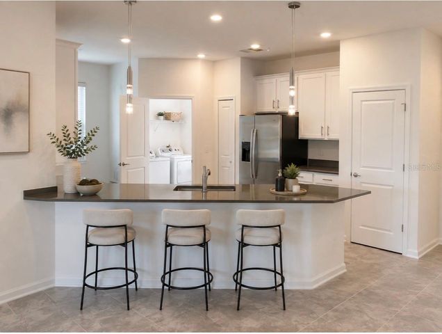 8979 CHIPPING SQUARE LANE, Davenport, FL 33896
