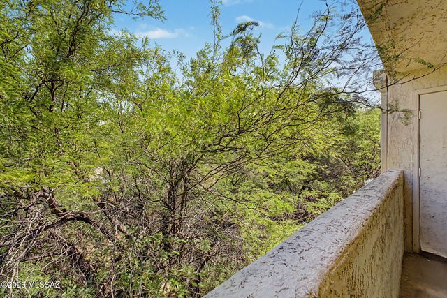 636 W Placita De Las Lomitas, Tucson, AZ 85704