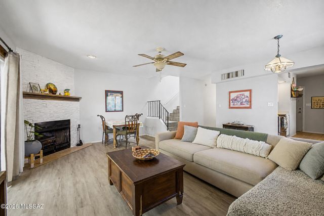 636 W Placita De Las Lomitas, Tucson, AZ 85704