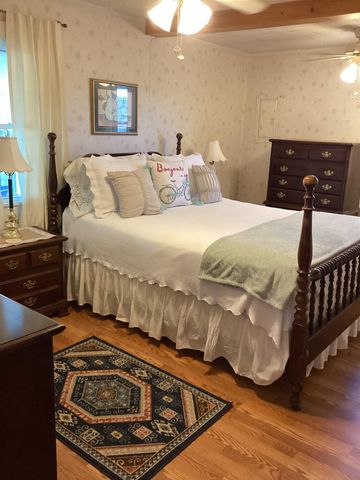 2451 Fairfield Road, Chesnee, SC 29323