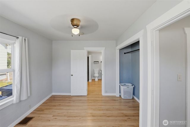 5207 S Oakes Street, Tacoma, WA 98409