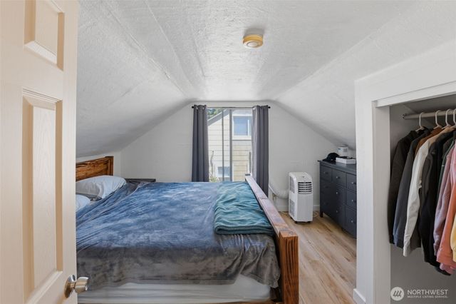 5207 S Oakes Street, Tacoma, WA 98409