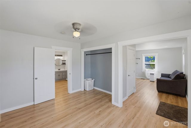 5207 S Oakes Street, Tacoma, WA 98409