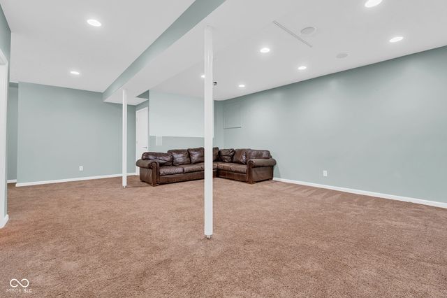 1394 Longleaf Street, Avon, IN 46123