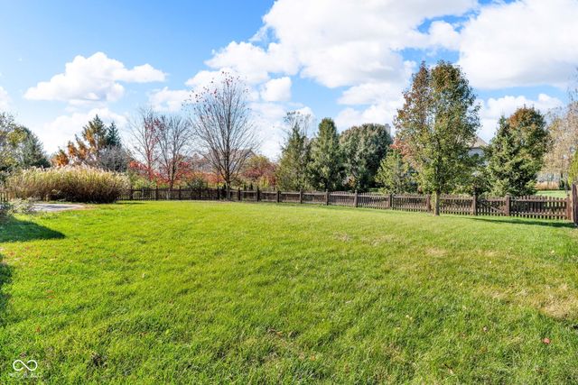 1394 Longleaf Street, Avon, IN 46123