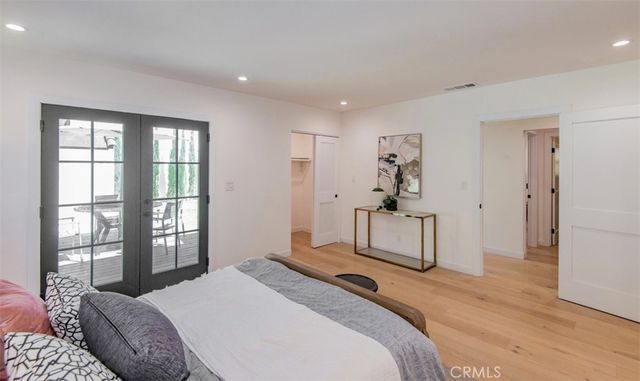 158 S Formosa Avenue, Los Angeles, CA 90036