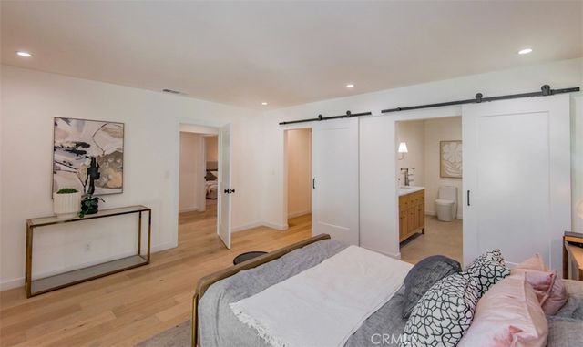 158 S Formosa Avenue, Los Angeles, CA 90036