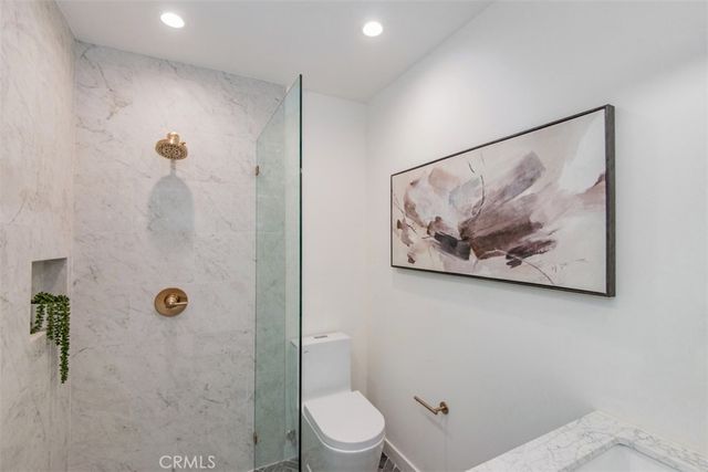 158 S Formosa Avenue, Los Angeles, CA 90036