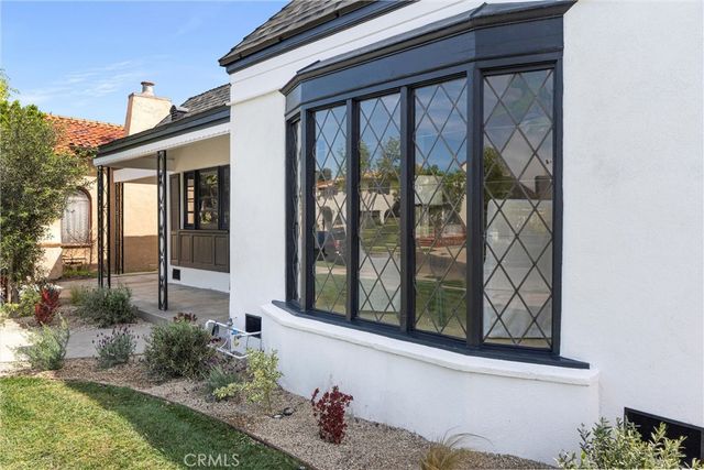 158 S Formosa Avenue, Los Angeles, CA 90036