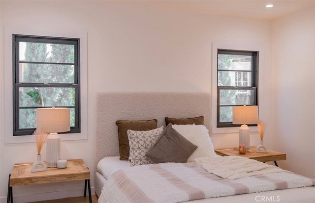 158 S Formosa Avenue, Los Angeles, CA 90036