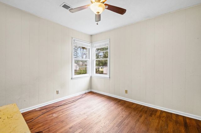 446 LENNANWOOD AVE, Covington, TN 38019