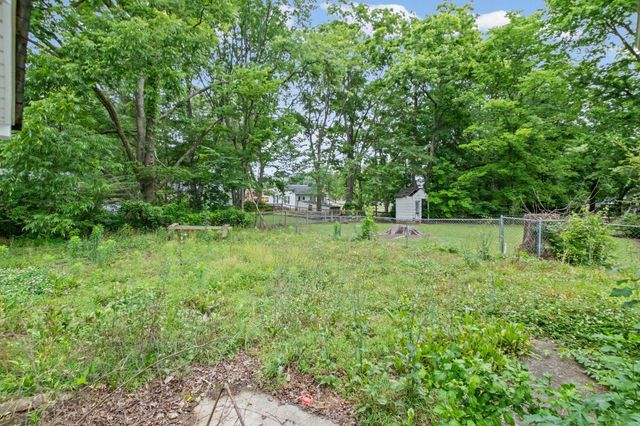 446 LENNANWOOD AVE, Covington, TN 38019