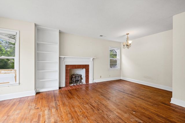 446 LENNANWOOD AVE, Covington, TN 38019