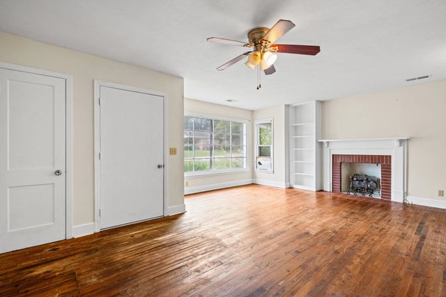 446 LENNANWOOD AVE, Covington, TN 38019