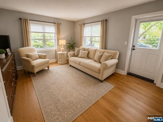 473 Blanchard Terrace 17, Hackensack, NJ 07601
