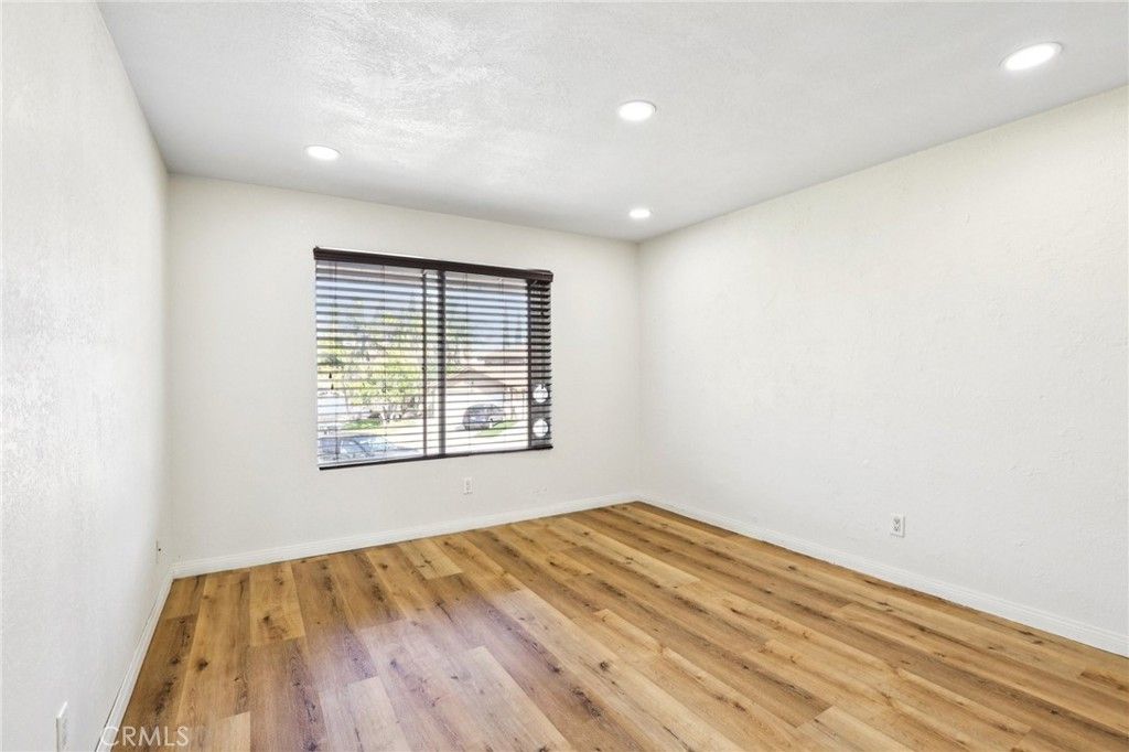 Image 12 of property listing at 3440 W Park Balboa, Orange, CA 92868