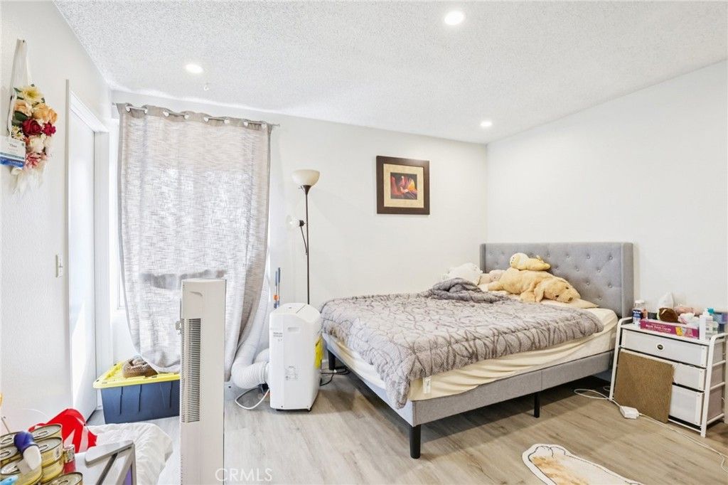 Image 32 of property listing at 3440 W Park Balboa, Orange, CA 92868