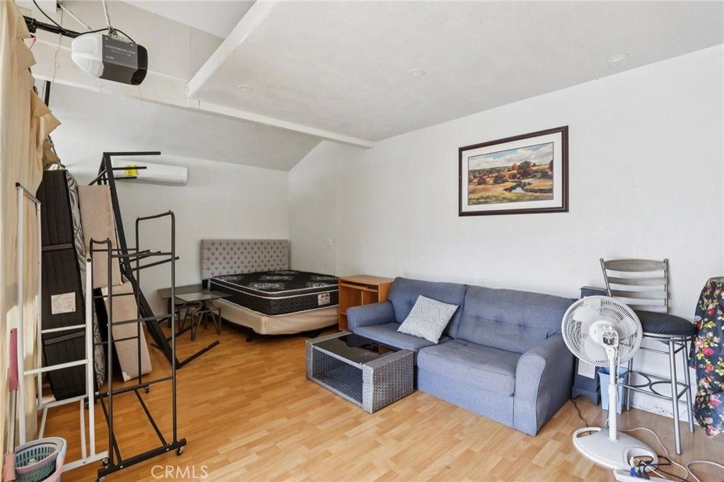 Image 34 of property listing at 3440 W Park Balboa, Orange, CA 92868