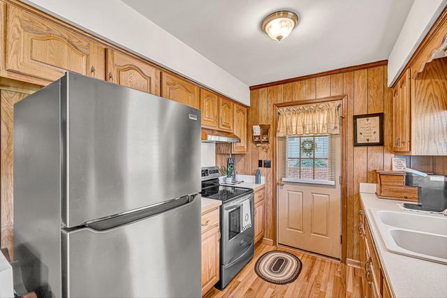 3026 Pebble DR, Roanoke, VA 24014